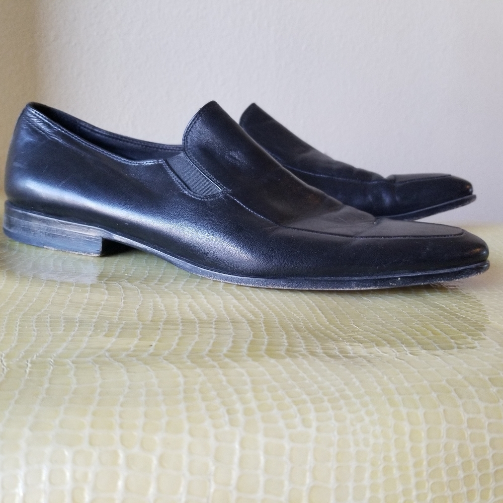 Bruno Magli black leather slip on loafers dress
